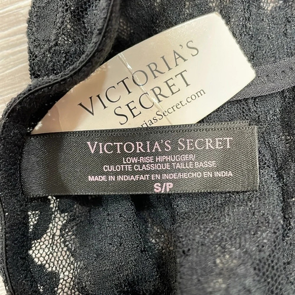 NWT Victoria’s Secret Low Rise Hiphugger Cotton Panty Ruched Lace Back Black S - Picture 8 of 13